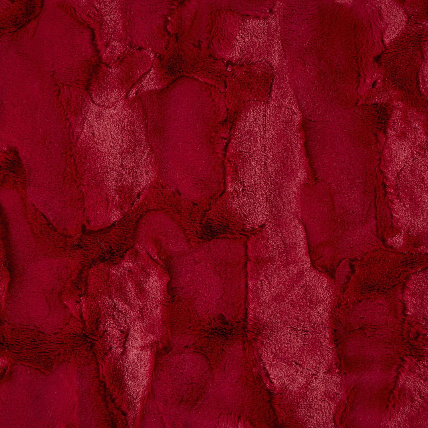 Luxe Cuddle® - Hide Crimson